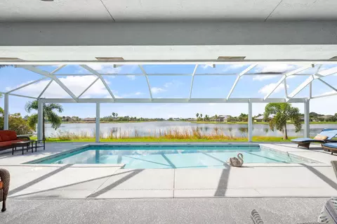 933 Yearling Trl, Sebastian, FL 32958