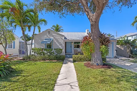 1517 N Palmway, Lake Worth, FL 33460
