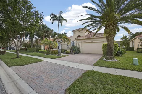 9374 Via Classico W, Wellington, FL 33411