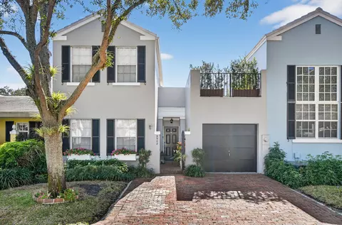 5902 Catesby St, Boca Raton, FL 33433