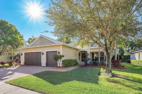 8948 New Hope Ct, West Palm Beach, FL 33411
