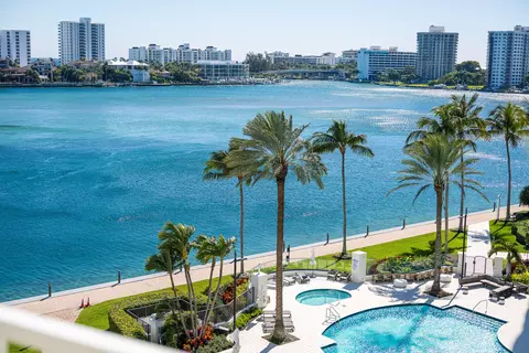 300 SE 5th Ave #6110, Boca Raton, FL 33432