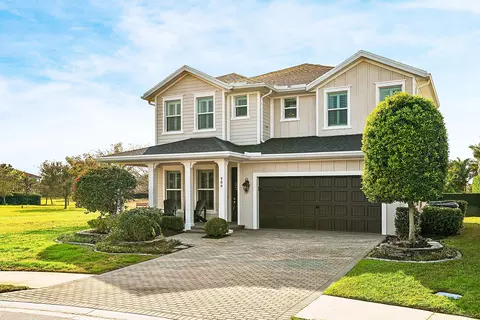 909 Deer Haven Dr, Loxahatchee, FL 33470
