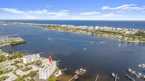 231 E Lantana Rd #402, Lantana, FL 33462