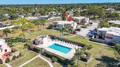 3935 Village Dr #C, Delray Beach, FL 33445