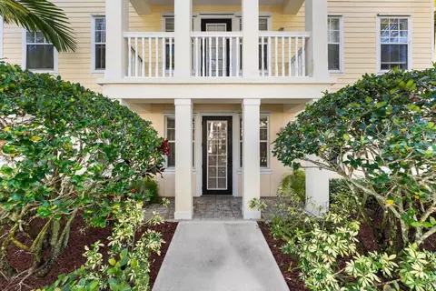 225 Murcia Dr #101, Jupiter, FL 33458