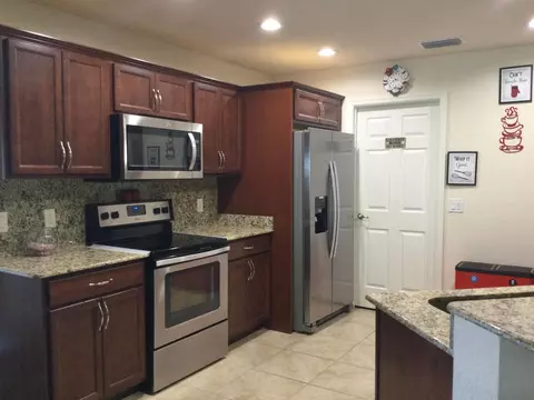 44 Mediterranean Blvd N, Port Saint Lucie, FL 34952