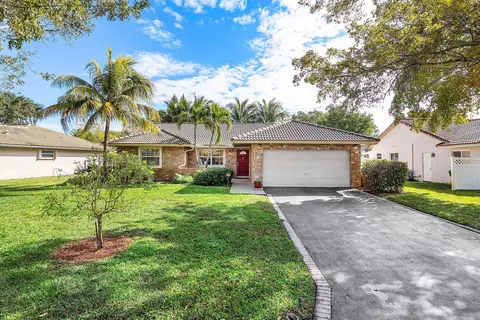 1491 NW 112th Ter, Coral Springs, FL 33071
