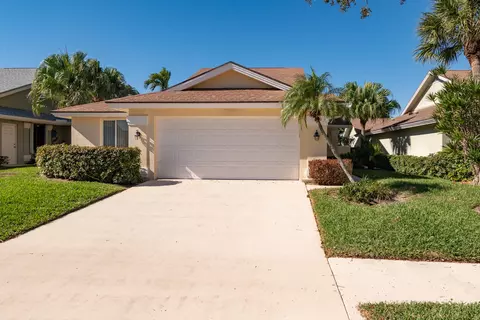 216 Ridge, Jupiter, FL 33477