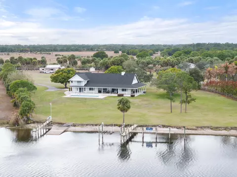 10125 SW Green Ridge Ln #LANE, Palm City, FL 34990