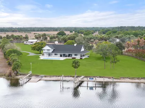 10125 SW Green Ridge Ln, Palm City, FL 34990