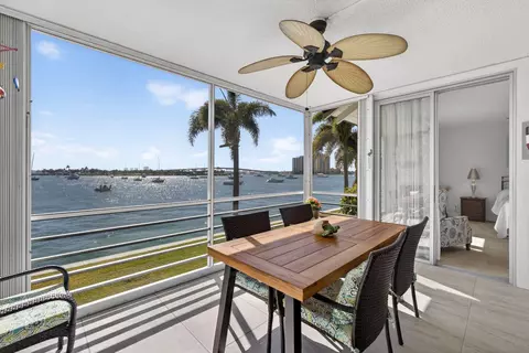 1101 Sugar Sands Blvd #7, Singer Island, FL 33404