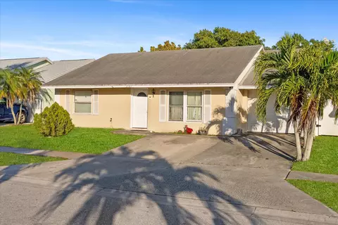 5080 Cornell Walk, Lake Worth, FL 33463