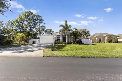3658 SW Margela St, Port Saint Lucie, FL 34953