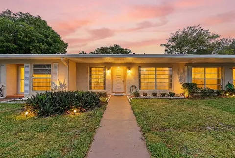 8555 Bella Vista Dr #86, Boca Raton, FL 33433