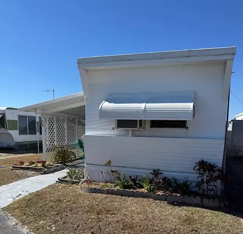 2023 St Lucie Blvd UNIT 68, Fort Pierce, FL 34946