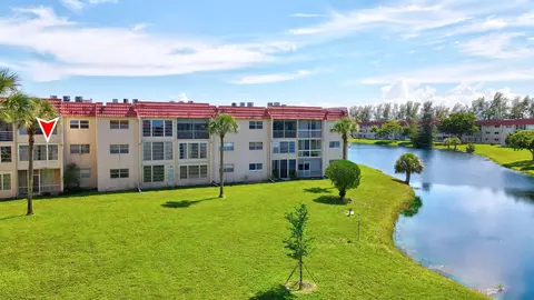 2751 E Sunrise Lakes Dr #204, Sunrise, FL 33322