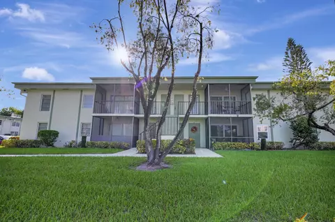 7547 S Oriole Blvd #202, Delray Beach, FL 33446