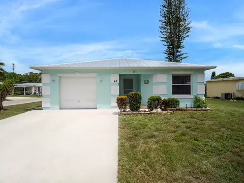 48 Mariposa Ln, Port Saint Lucie, FL 34952