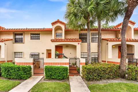 906 Congressional Way #906, Deerfield Beach, FL 33442