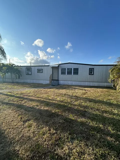 4953 Gun Clb, West Palm Beach, FL 33415