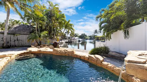 1222 SE 5th Ct, Deerfield Beach, FL 33441