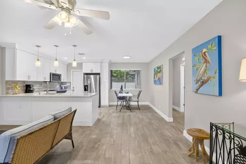 Entry Way - 2248 NE 37th St, Lighthouse Point, FL 33064 photo 1 of 2