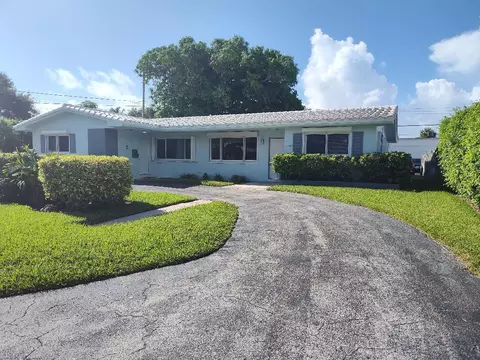 2248 NE 37th St, Lighthouse Point, FL 33064