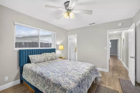 Bedroom - 2248 NE 37th St, Lighthouse Point, FL 33064 photo 4 of 9