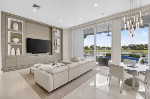 7790 Villa D Este Way, Delray Beach, FL 33446