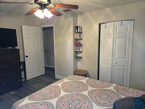 Bedroom - 211 NE 3rd Ter, Williston, FL 32696 photo 4 of 8