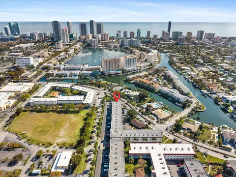 501 Blue Heron Dr #221-A, Hallandale Beach, FL 33009