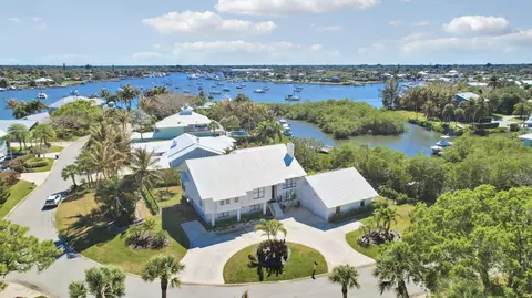 View/Area - 4290 SE Whiticar Way, Stuart, FL 34997 photo 1 of 7