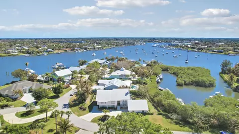 View/Area - 4290 SE Whiticar Way, Stuart, FL 34997 photo 4 of 7