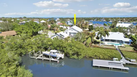 View/Area - 4290 SE Whiticar Way, Stuart, FL 34997 photo 2 of 7