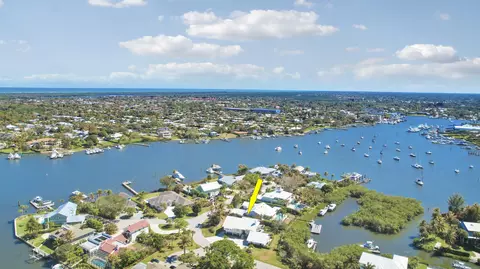 View/Area - 4290 SE Whiticar Way, Stuart, FL 34997 photo 6 of 7