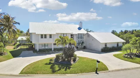 4290 SE Whiticar Way, Stuart, FL 34997