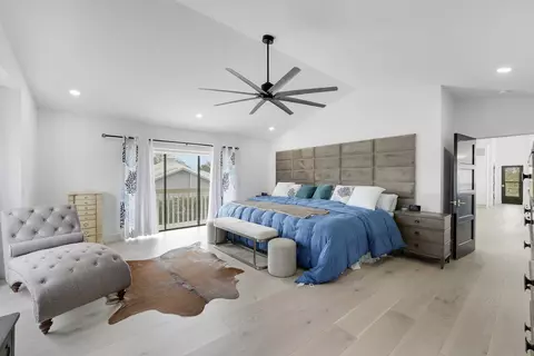 Bedroom - 4290 SE Whiticar Way, Stuart, FL 34997 photo 2 of 7