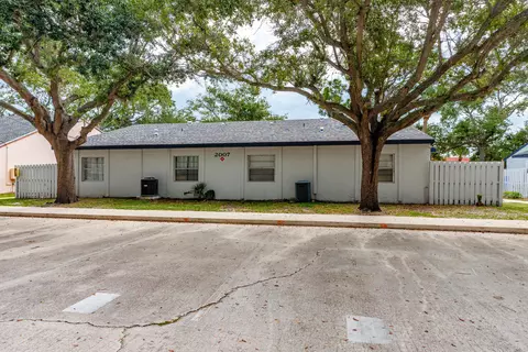 2007 Oleander Blvd #D, Fort Pierce, FL 34950