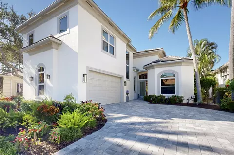 142 Porto Vecchio Way, Palm Beach Gardens, FL 33418