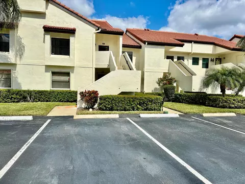 5951 Parkwalk Dr, Boynton Beach, FL 33472
