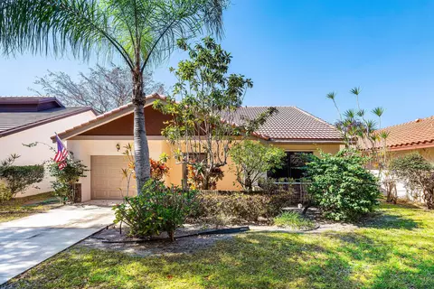 4799 Boxwood Cir, Boynton Beach, FL 33436