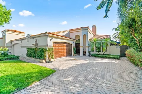 14170 Calypso Ln, Wellington, FL 33414