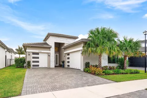 20086 Hirono Ln, Boca Raton, FL 33434
