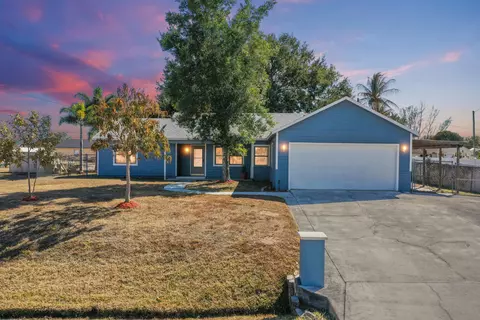 211 SW North Wakefield Cir, Port Saint Lucie, FL 34953