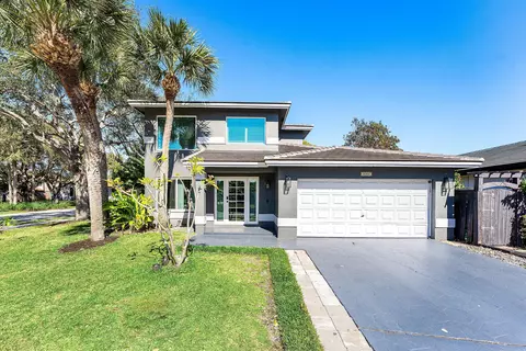 4087 NW 2nd Ct, Delray Beach, FL 33445
