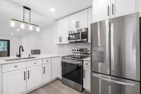 5 Abbey Ln #207, Delray Beach, FL 33446