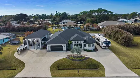 2056 SW Aaron Ln, Port Saint Lucie, FL 34953