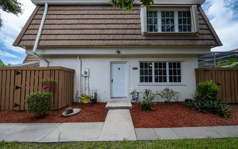 4300 Hazel Ave #D, Palm Beach Gardens, FL 33410