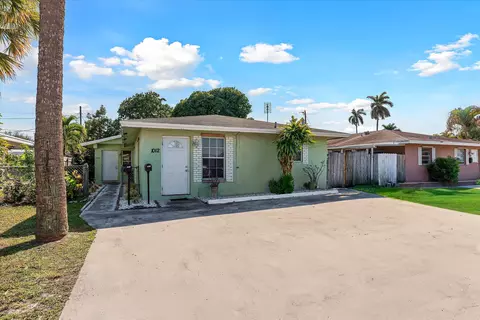 1012 Green St, West Palm Beach, FL 33405